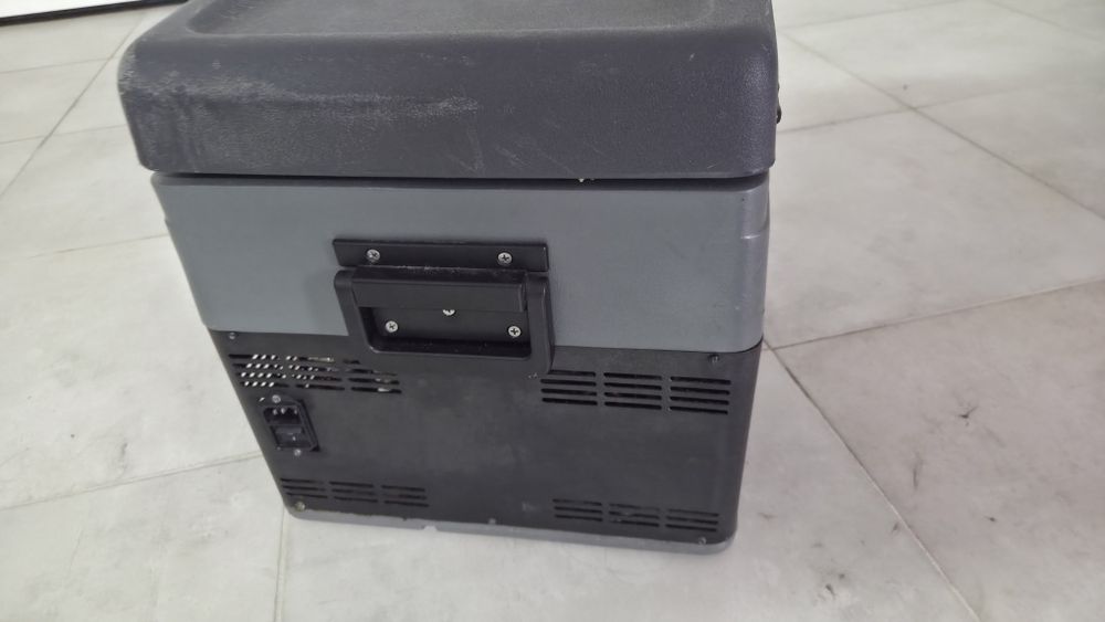 Frigorífico Portátil VITRIFRIGO C41L - 41 Lt. 12/24V