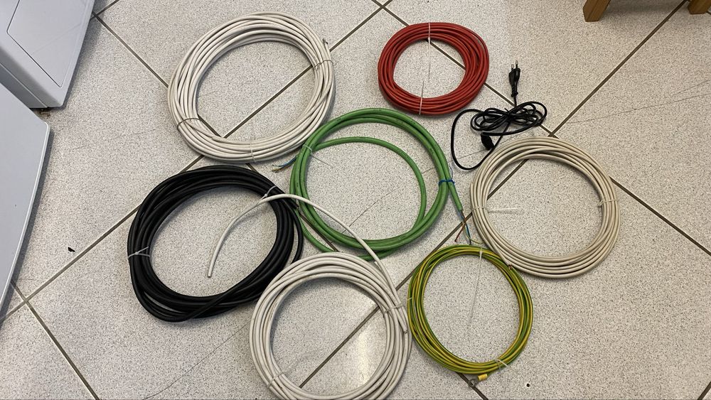 Material eletrico e de fixaçao