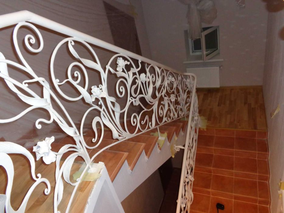 Balustrady na schody. Balustrady kute (model „Kali”)