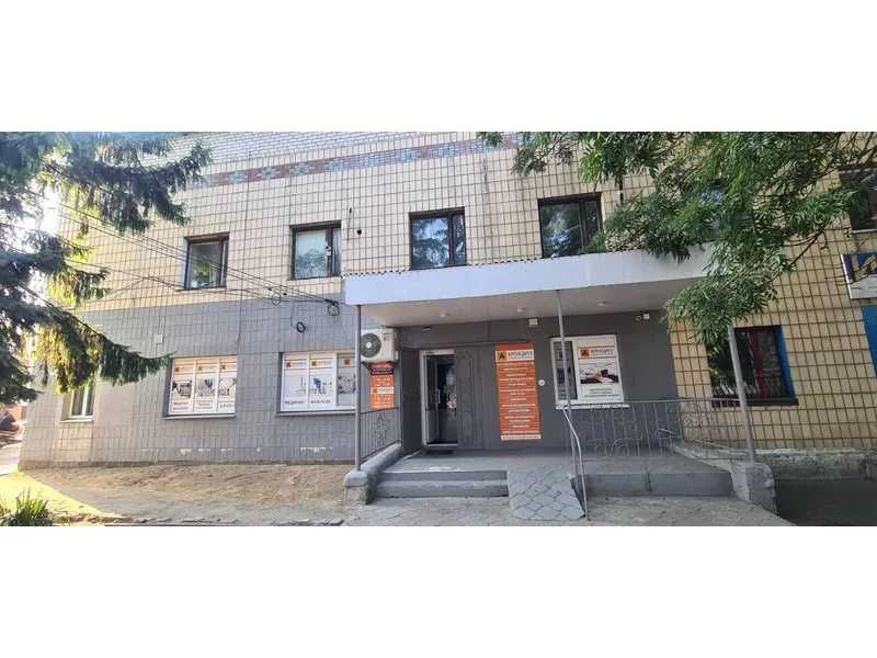 Продається комерційне приміщення площею 222 кв. м, вул. Куйбишева (нині Кобзаря), 47