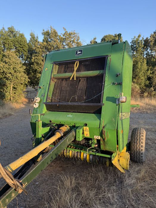 Enfardadeira John Deere 580