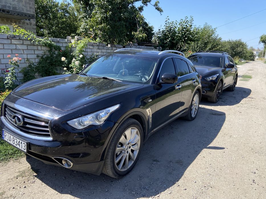 Фары  Infiniti FX30d QX70 Fx37 Fx35 S51 fx50