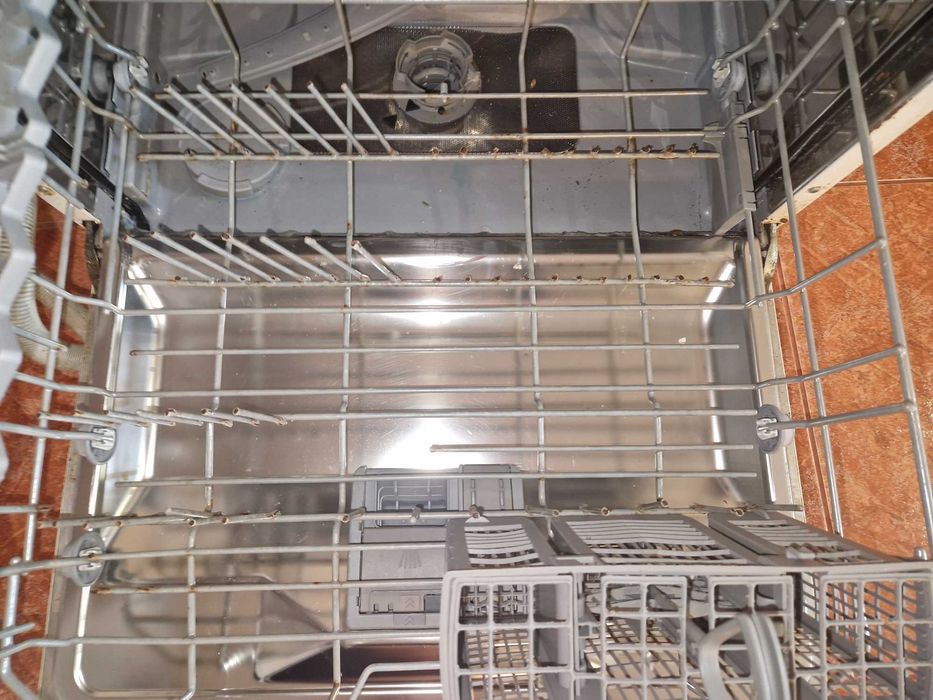 Посудомийна машина bosch