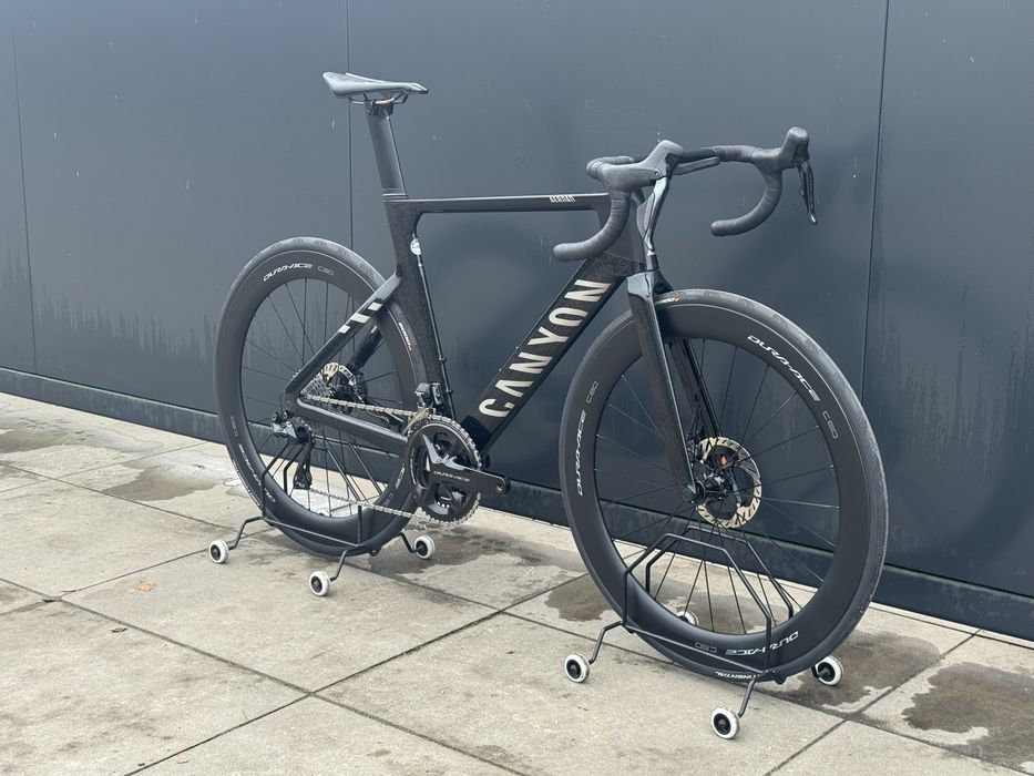 NOWY Canyon Aeroad CFR Shimano DuraAce di2