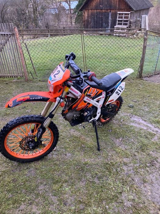 Продам Kaya 212.