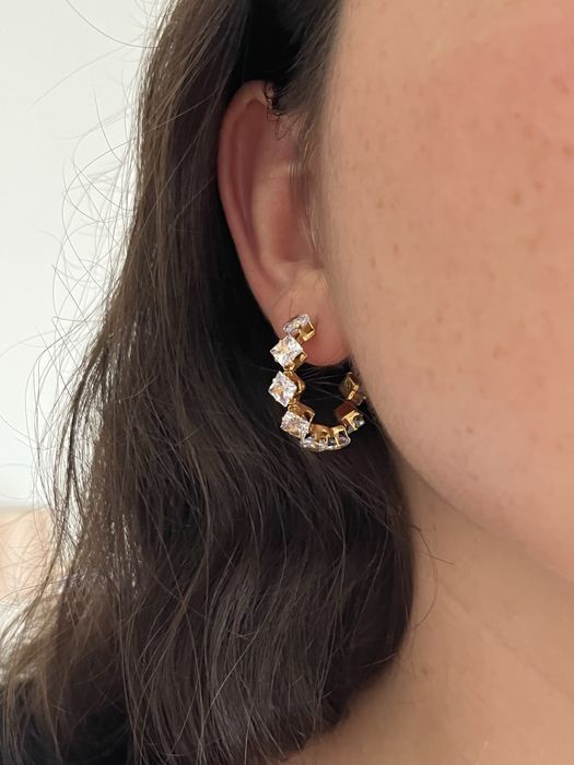 Brincos de aço inoxidavel