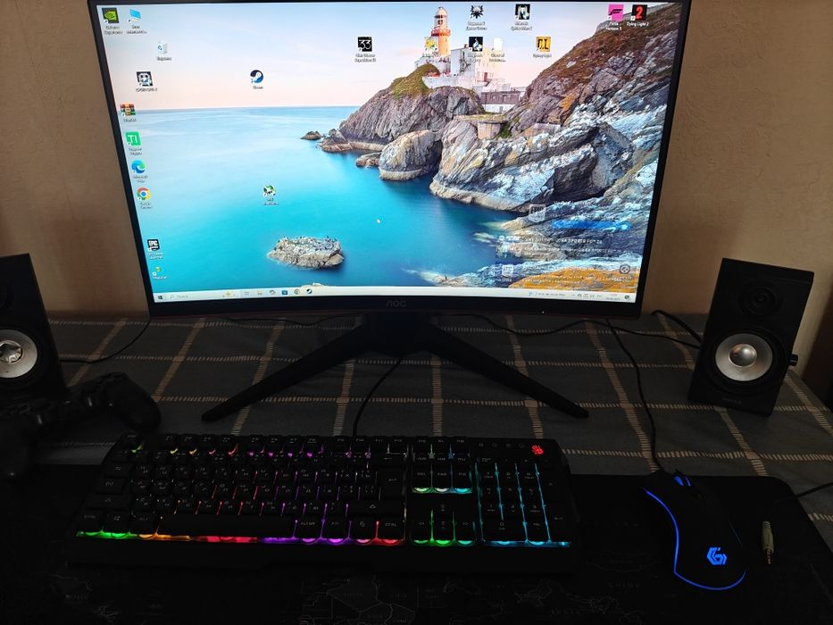 Продам ігровий ПК, GTX 1070 , xeon e 5 2670 v3 ,16 gb gddr 4 ,1 tb ssd