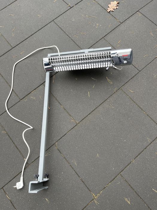 Promiennik ogrzewacz lampa ir dla niemowlaka