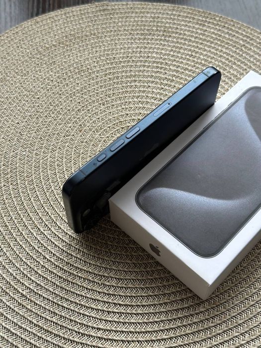 Продам IPhone 15 PRO 128 Neverlock