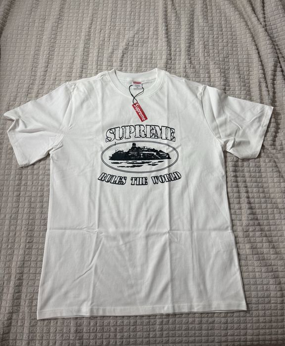 t-shirt supreme