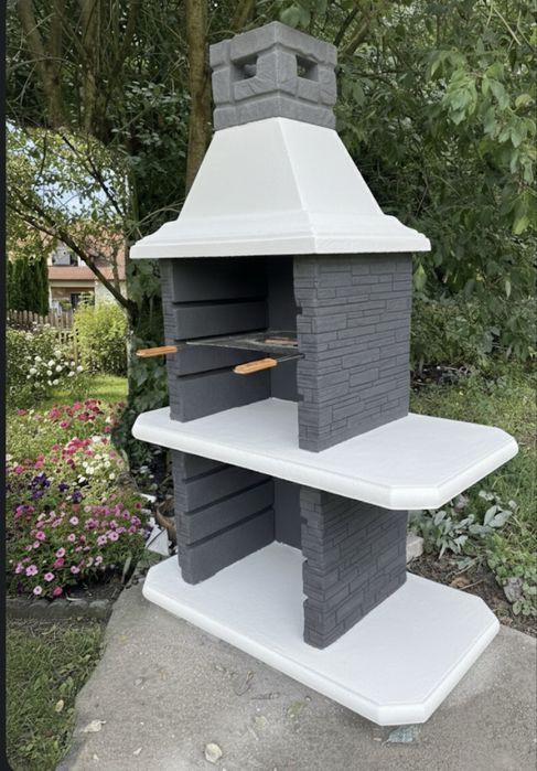 Solidny grill betonowy - nowoczesny design, trwała konstrukcja