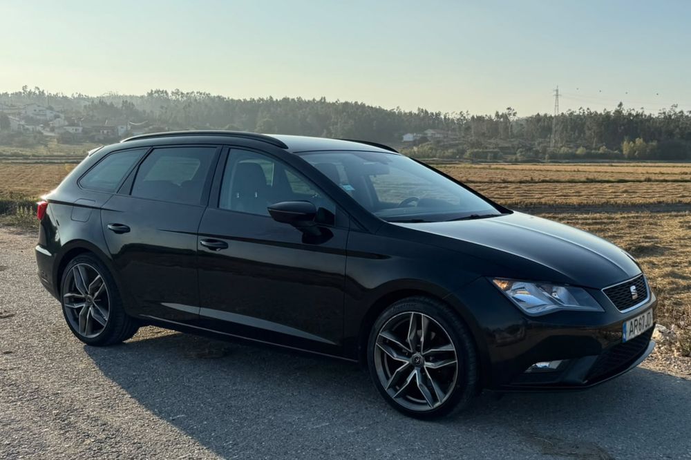 SEAT LEON ST 1.6 TDI 105cv — photo 4