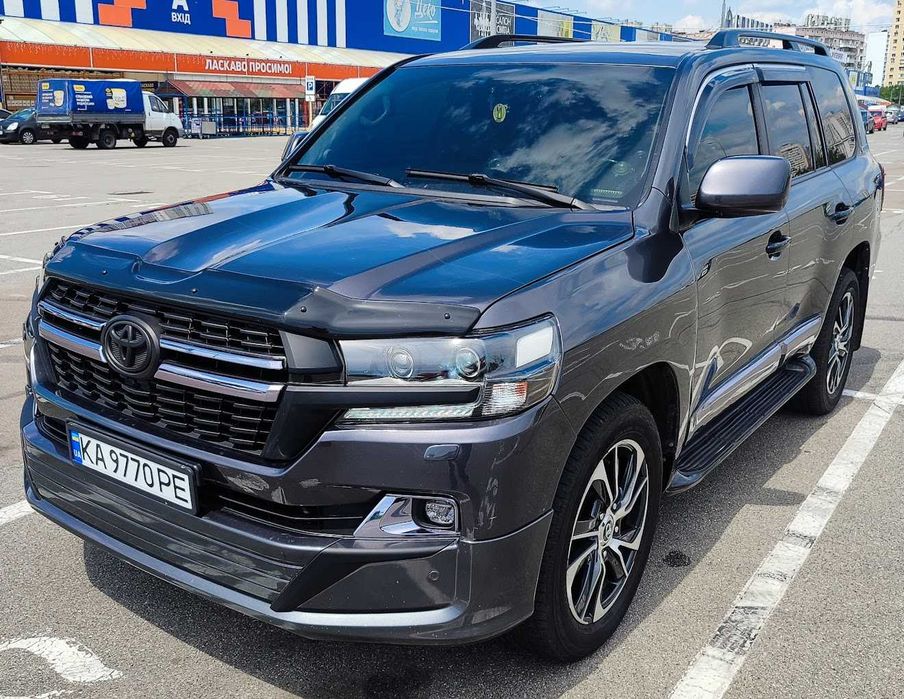 Оренда з викупом LAND CRUISER, LC200, 4.5D 2008р.в. 1300$\міс., або 300$/13.500грн.в тиждень. АКПП(Автом.) Дизель Без застави Без обмежень Нотаріальні