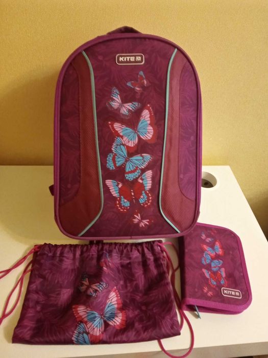 Рюкзак шкільний, пенал, сумка для взуття  ТМ Kite + подарунок