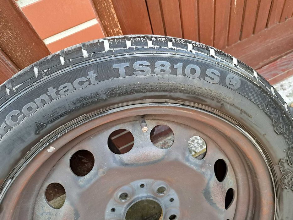 Komplet kół zimowych BMW X1  opony Continental TS810S 225/50R17 94H