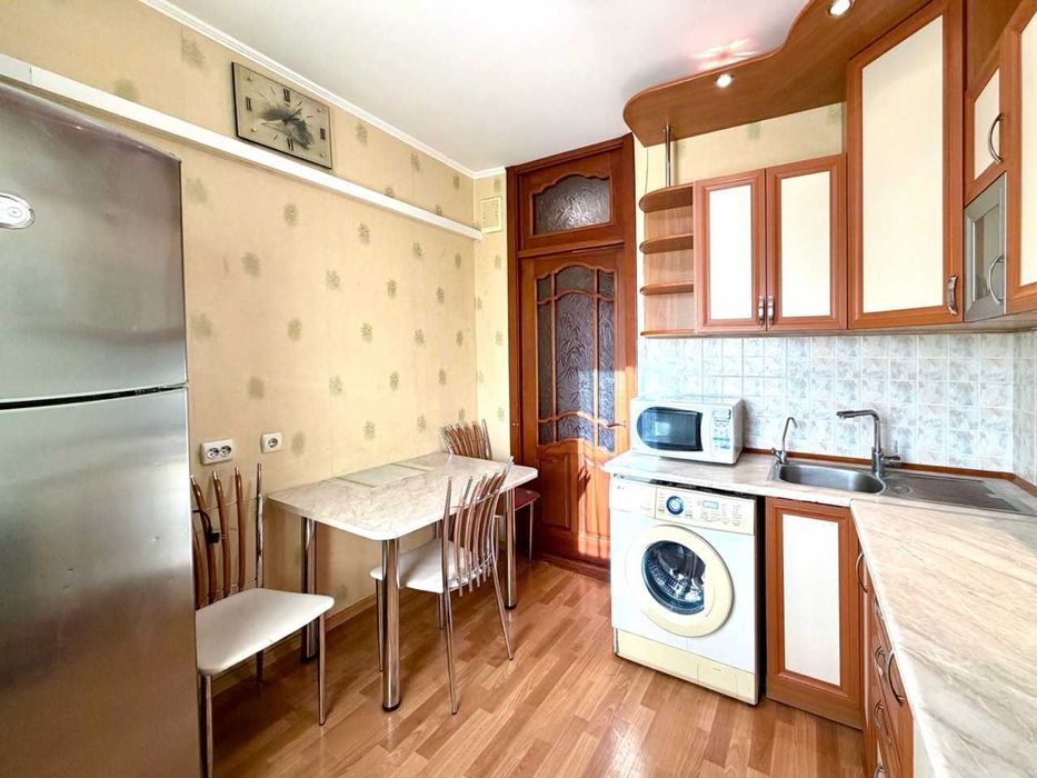 Здаю в оренду 2к квартиру на Херсонському щосе. ц1