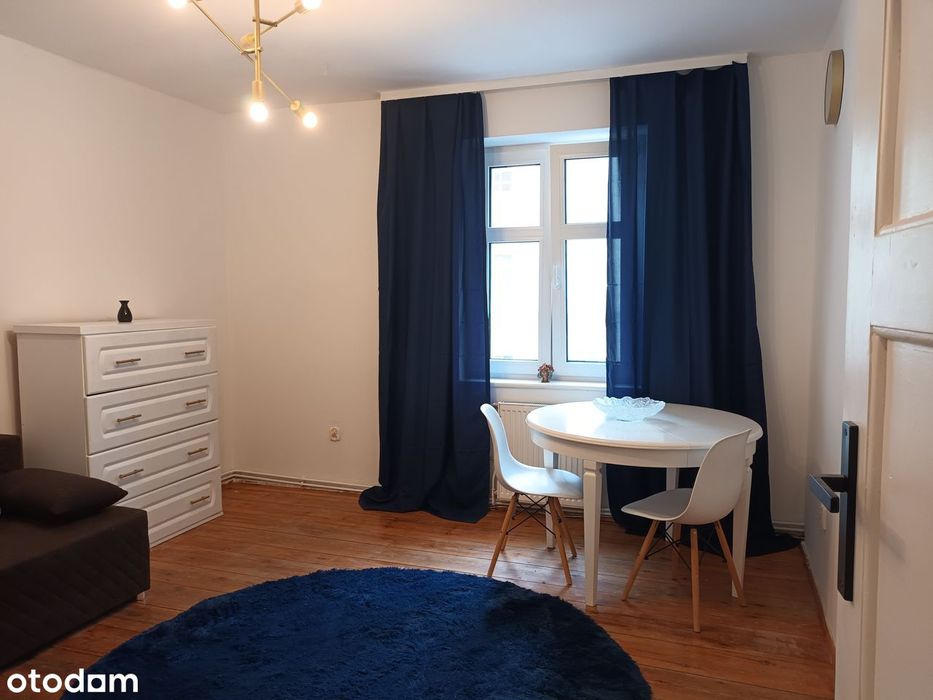 BEZPOŚREDNIO 2-pokojowe mieszkanie w świetnej lokalizacji