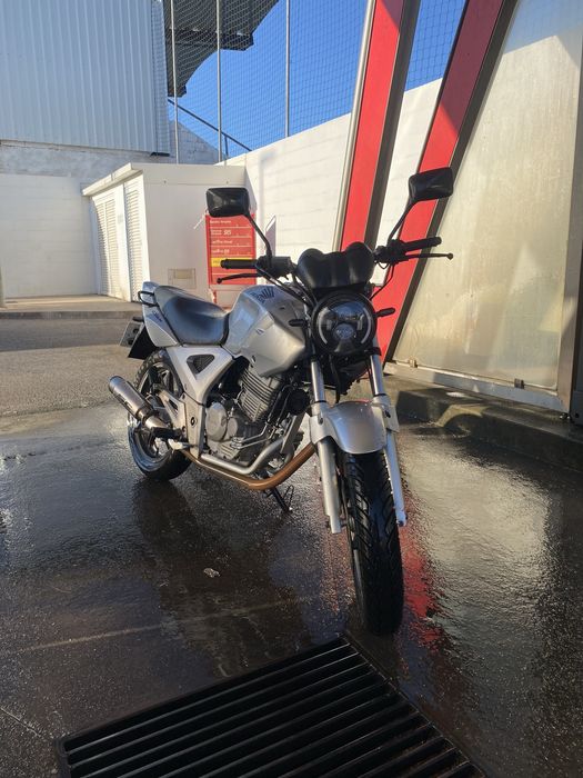 Honda CBF 250 Twister 2010 – Excelente oportunidade! Preço abaixo do mercado