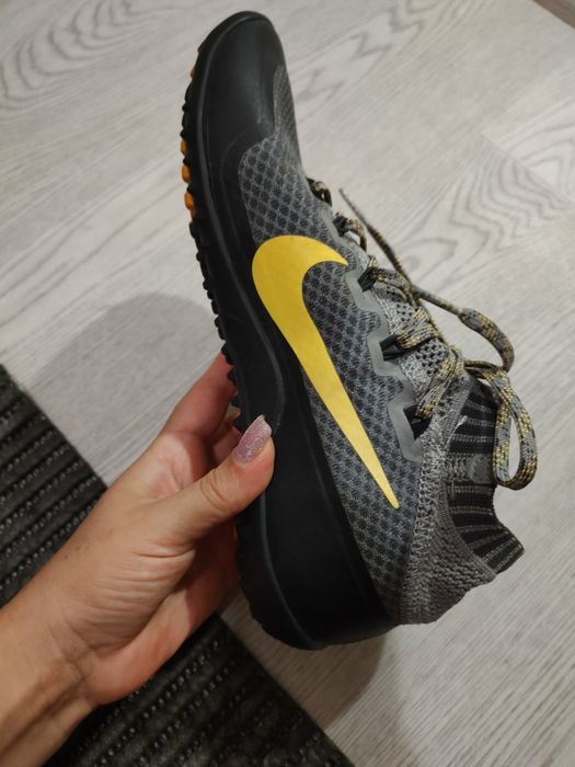 Кроссовки Nike оригиналы,для бега