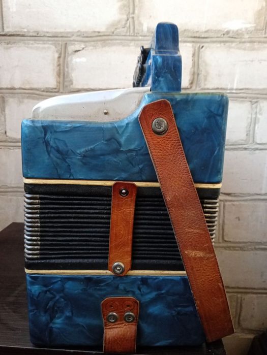 Гармонь Украина производства ссср