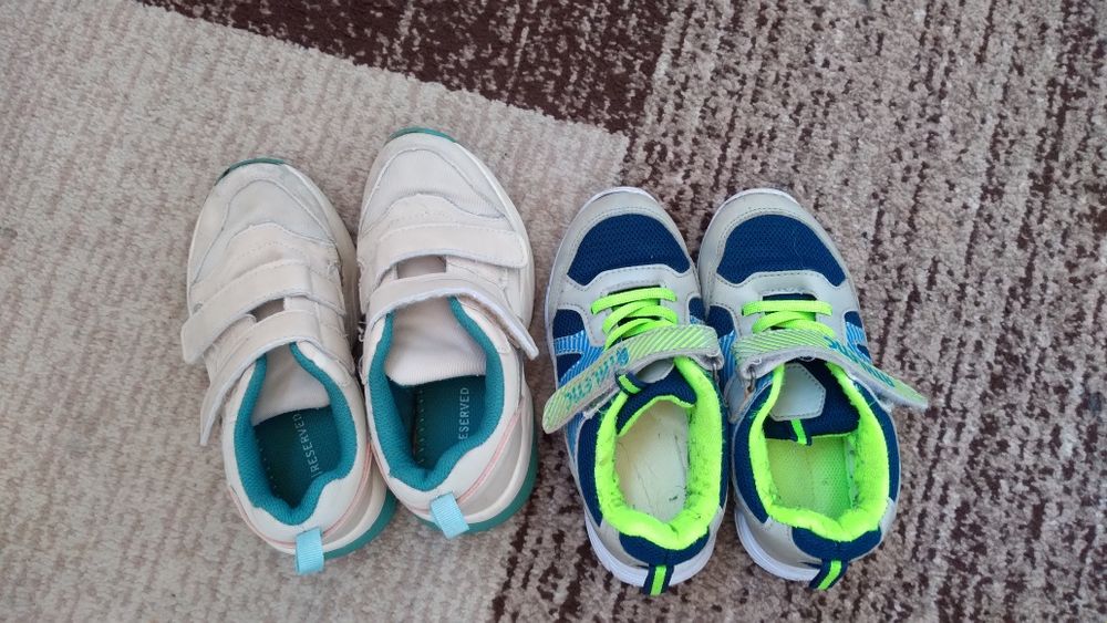 Кроссовки детские. Размеры 27 и 29