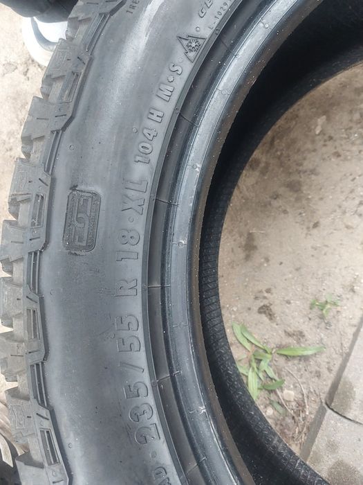 General Grabber AT 235/55R18 104 H XL