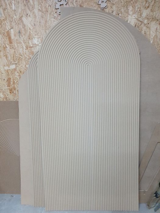 Małe ścianki ryflowane.