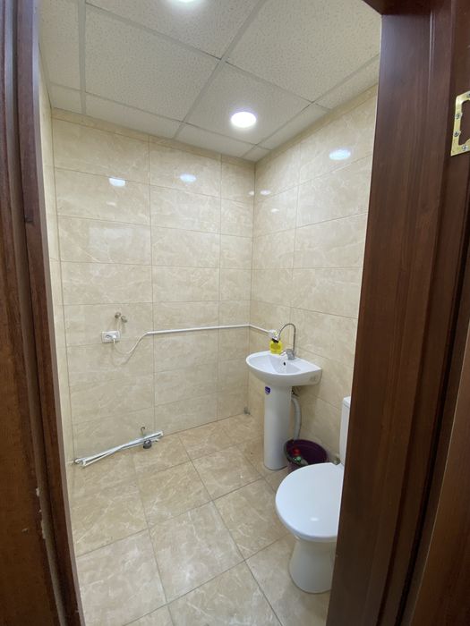 Продам офисное помещение площадью 66.кв.м.на Соцгороде .