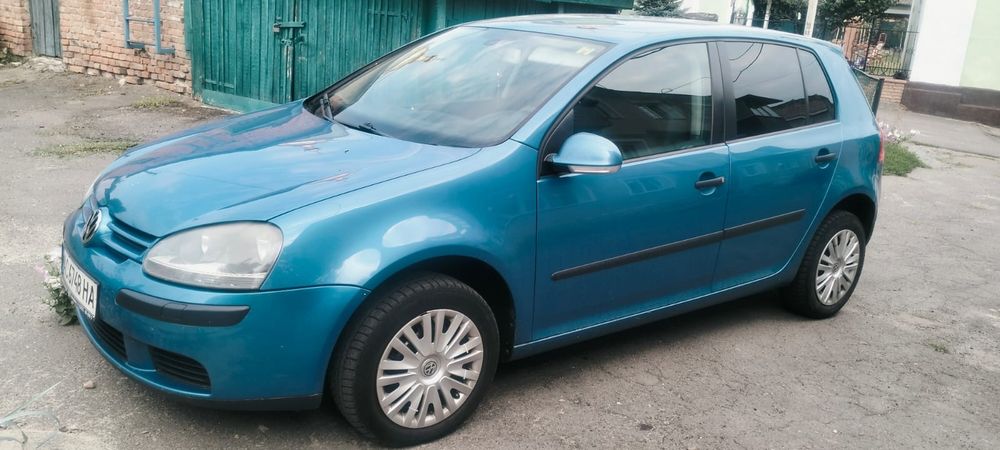 Продам авто в гарному стані Volkswagen Colf