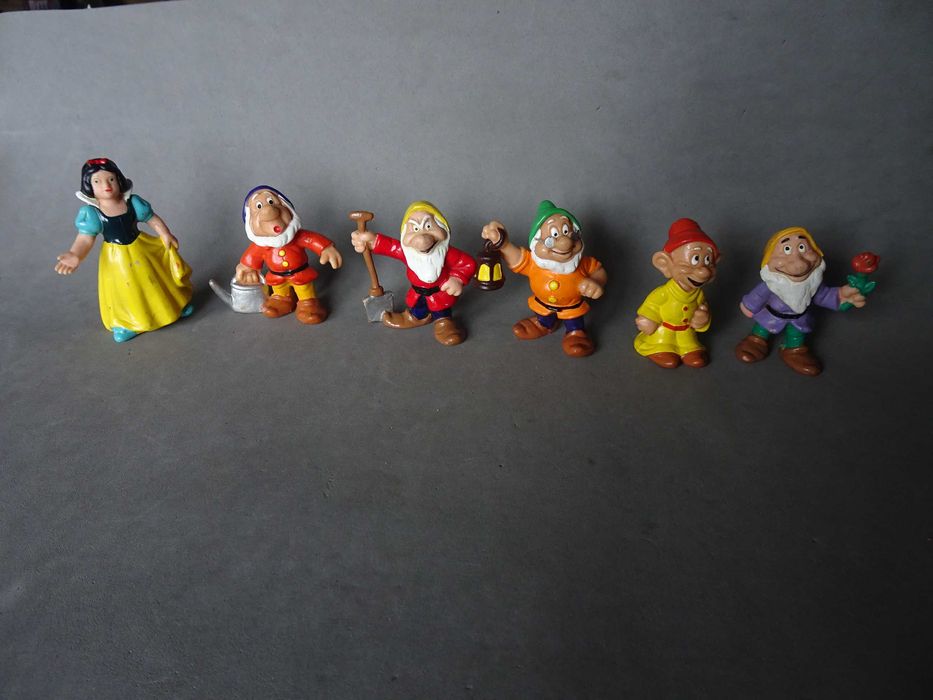 PVC diversos da coleção Branca de Neve e os 7 Anões