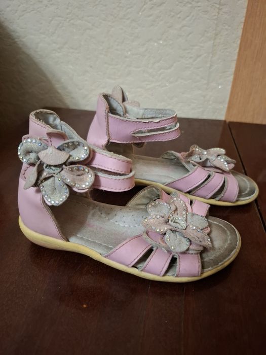Сандалі дитячі 29 р