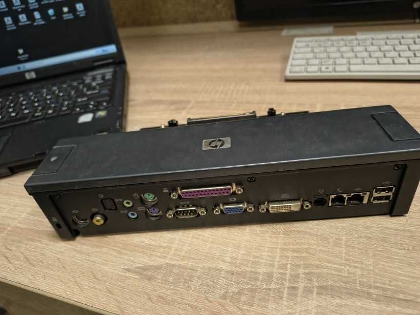 Laptop COMPAQ nc6320 stacja dokująca i-core1,66ghz 2gb ram  sprawny