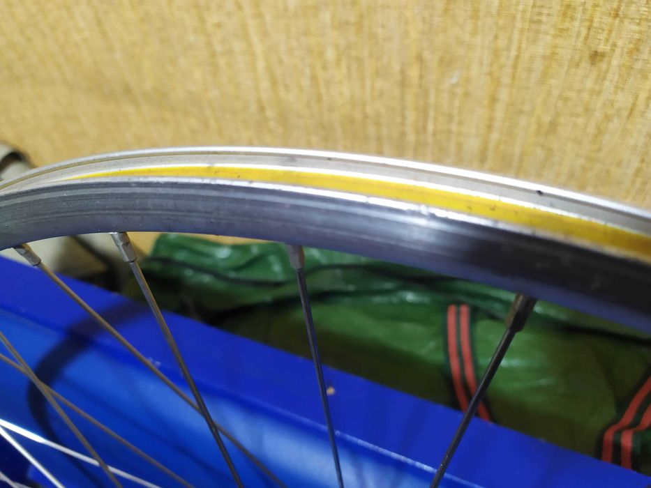 Колесо 28, Shimano Exage, обод Rigida перед