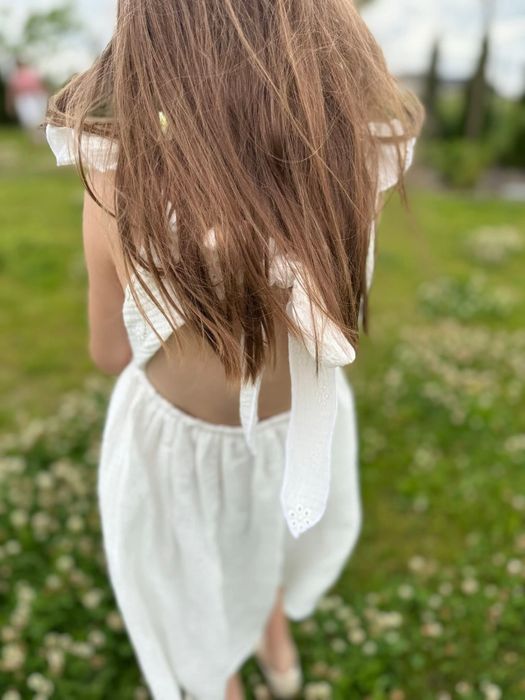 Nowość Zula Handmade biała sukienka ażurowa wiązana muślinowa 110 cm