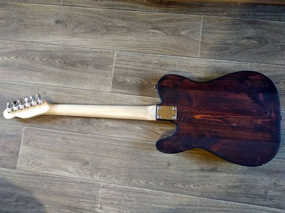 Майстрова електрогітара EUGENE  Telecaster Pine Body