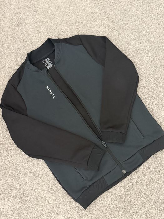 Спортивна дитяча кофта  Kipsta 8-9 р