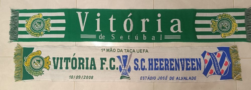 2 echarpes ,bufandas  vitoria setubal Uefa