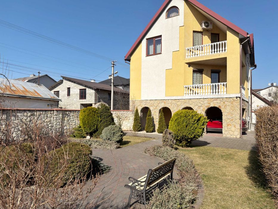 ПРОДАЖ пʼятикімнатного будинку у ЛЬВОВІ вул. Загородня (Левандівка)