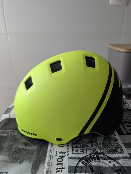 Capacete  para Patins, Skate, Trotinete e Bicicleta