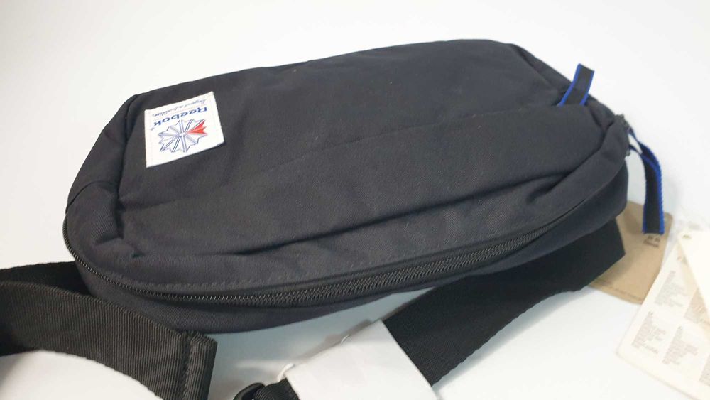Reebok nerka biodrowa  czarny