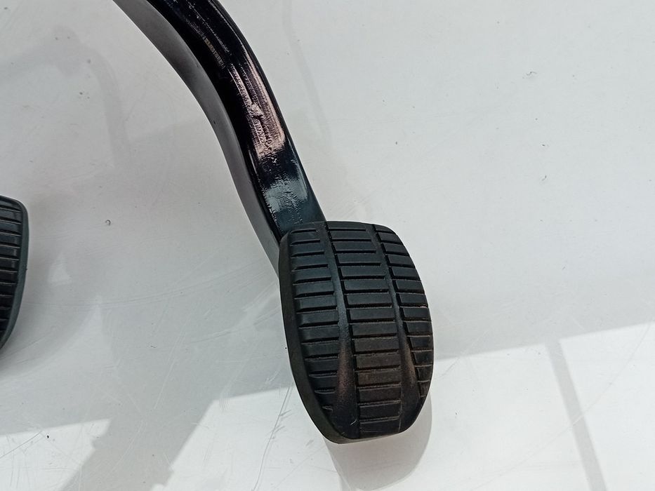 Pedal do travão BMW 1 (F40)