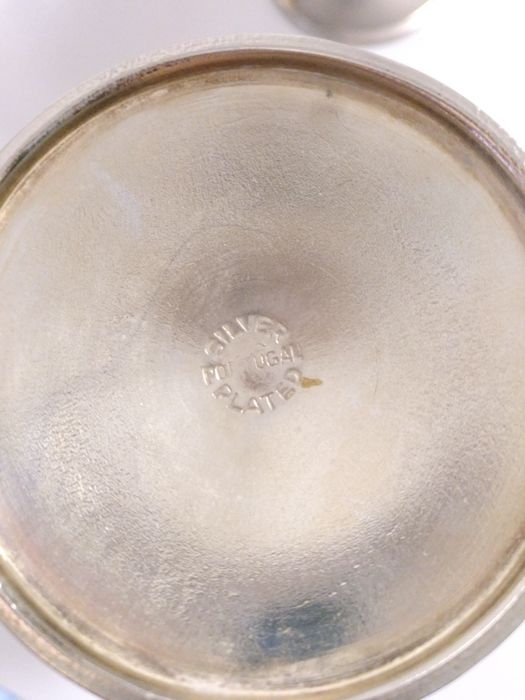 Conjunto de taças banhadas a prata