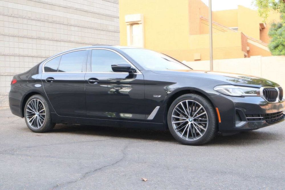 BMW 530e G30      2021