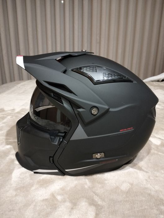 Capacete MT street Fighter