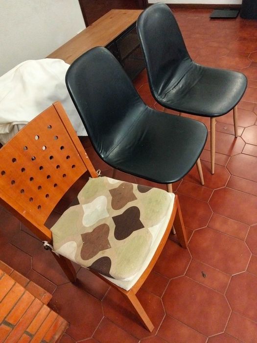 Mesa de jantar de seis lugares + 6 cadeiras