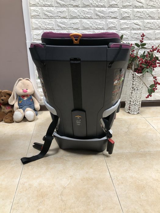 Автокрісло Chicco MyFit Група 1/2/3 (11 - 45 кг) 1 – 12 років