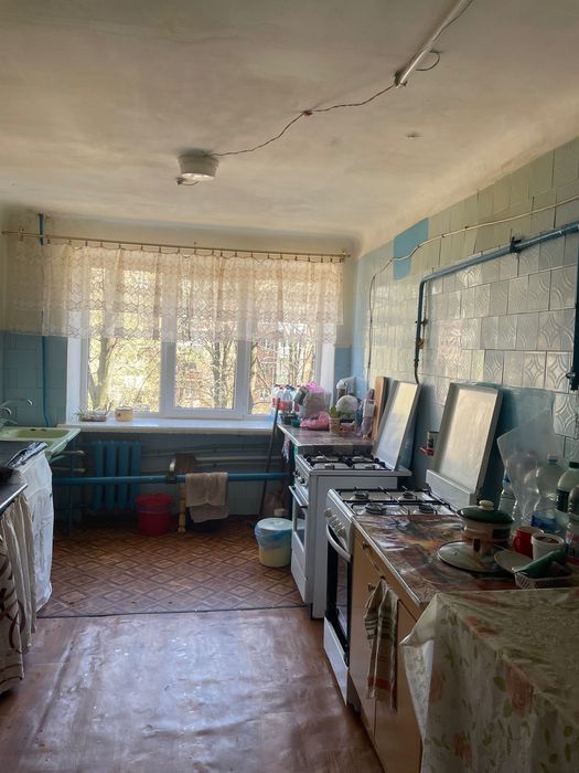 Продам кімнату в гуртожитку на Проспекті Шевченко