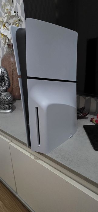 PlayStation 5 Slim 1TB