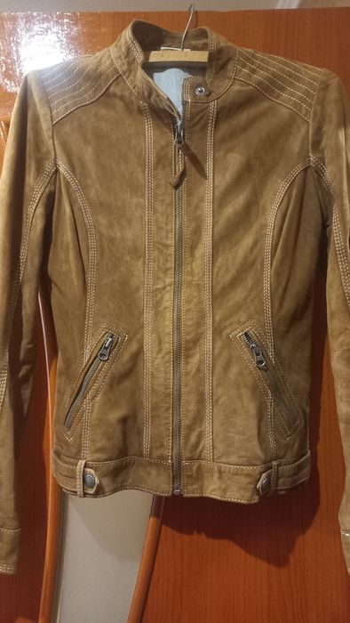 Куртка жіноча.Тоненький замш