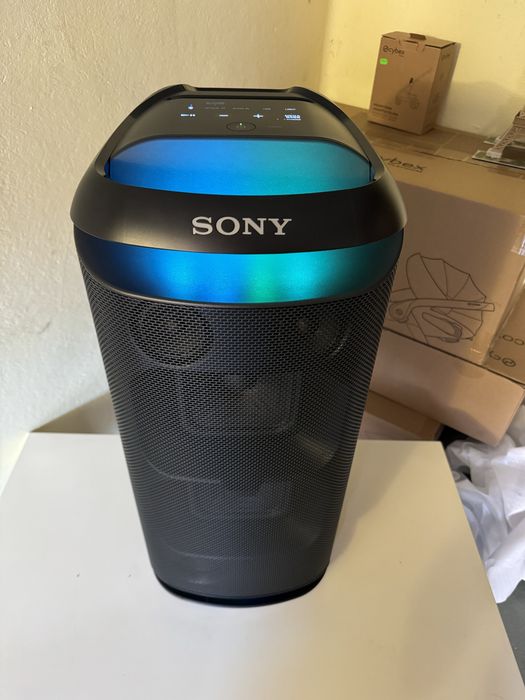 Портативна колонка. Sony SRS-XV 800.